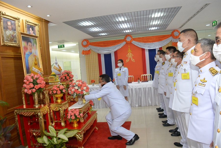 ﻿กรมบังคับคดีเข้าร่วมถวายแจกันดอกไม้และลงนามถวายพระพร สมเด็จพระเจ้าลูกเธอ เจ้าฟ้าพัชรกิติยาภา นเรนทิราเทพยวดี กรมหลวงราชสาริณีสิริพัชร มหาวัชรราชธิดา เนื่องในโอกาสวันคล้ายวันประสูติ พุทธศักราช 2563